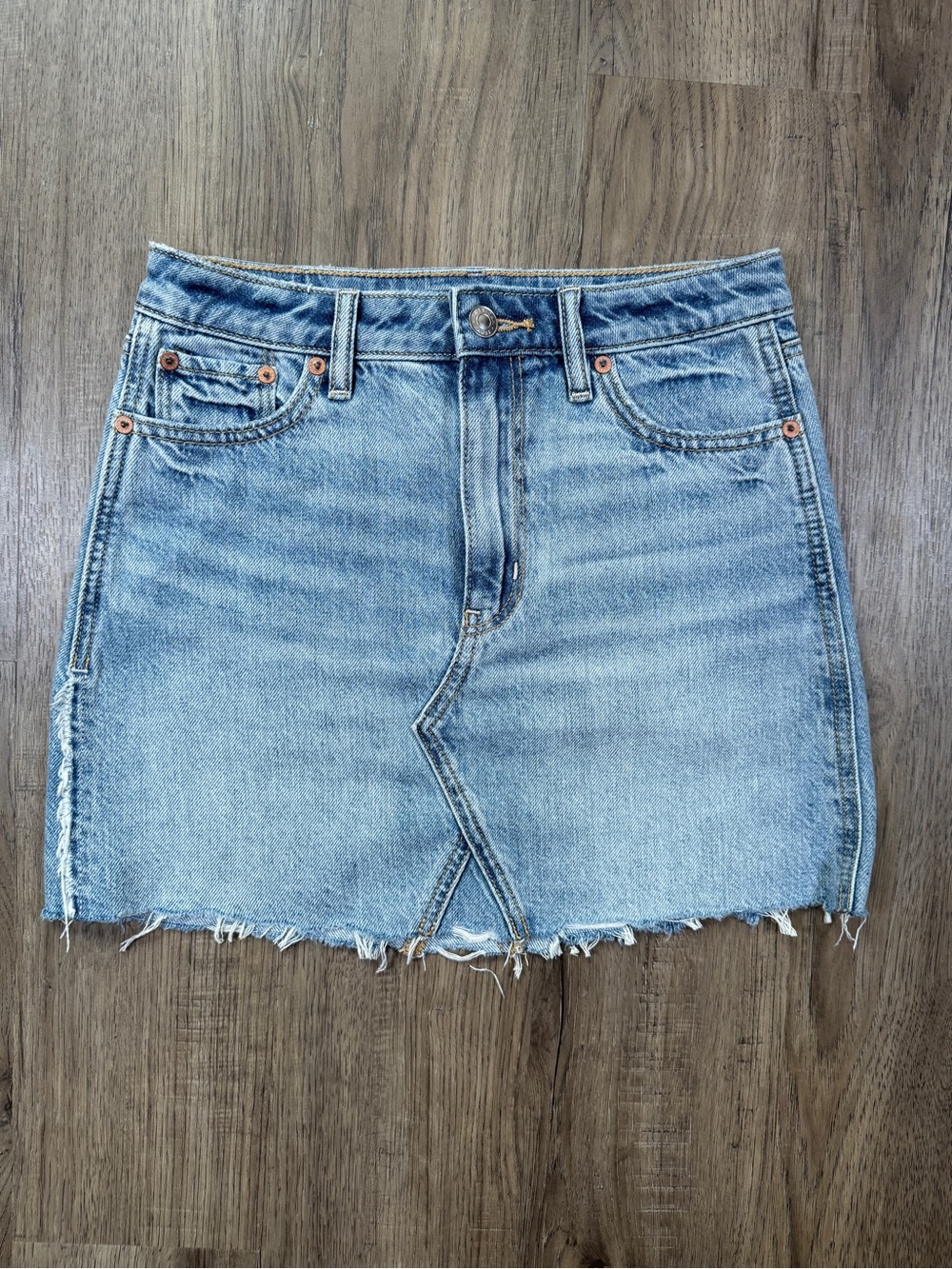 American Eagle Super Hi-Rise A-Line Denim Mini Skirt Raw Hem Size 00